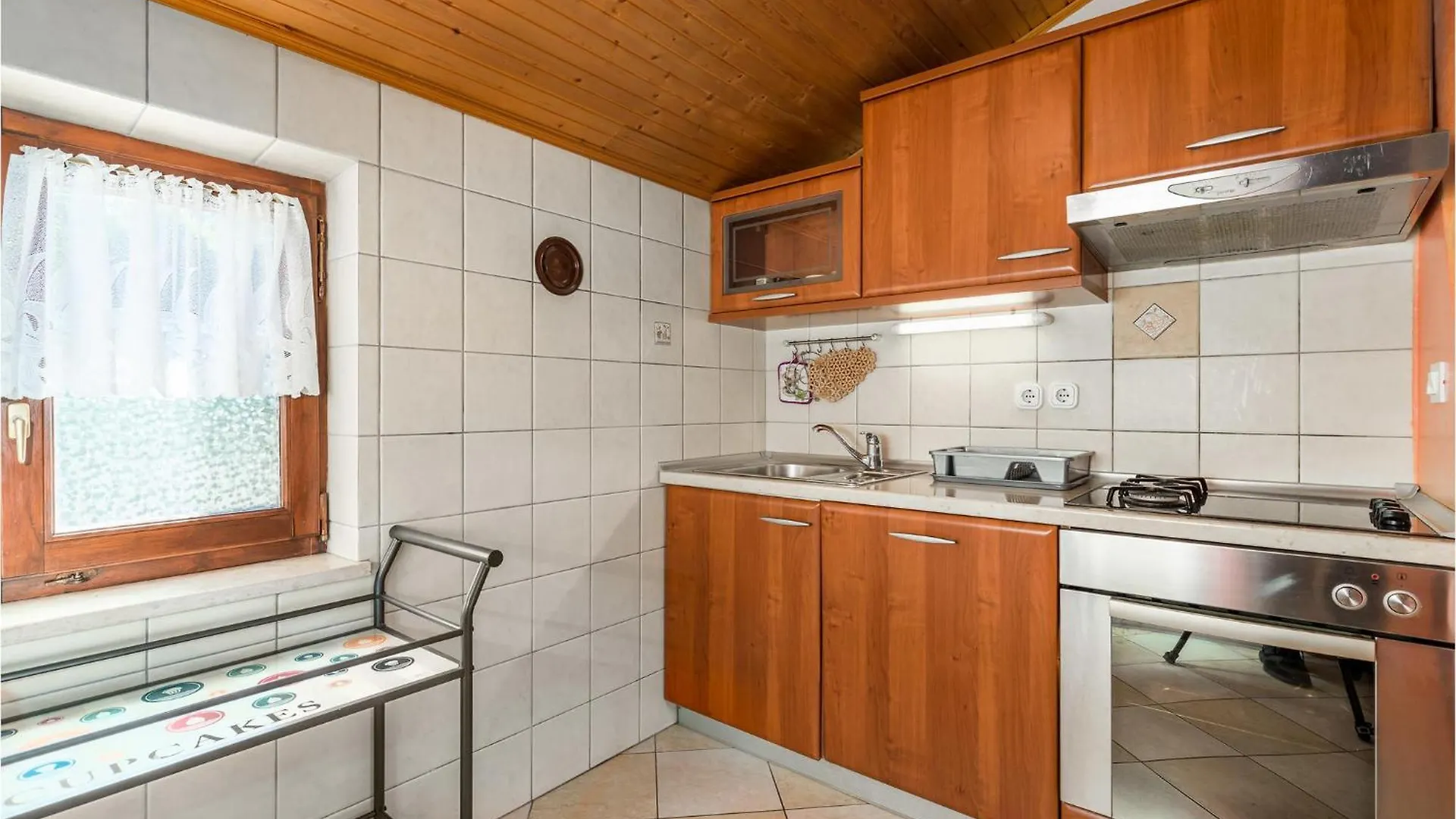 1 Bedroom Beautiful Apartment In Brsec